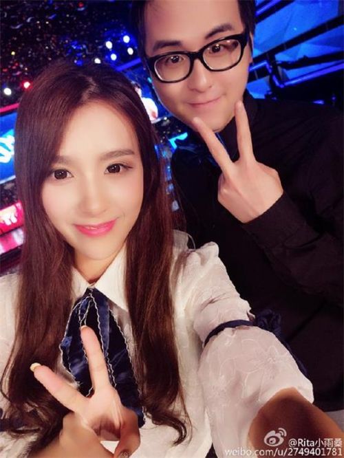 LPL新来的美女解说是谁 LPL新解说Rita小雨桑