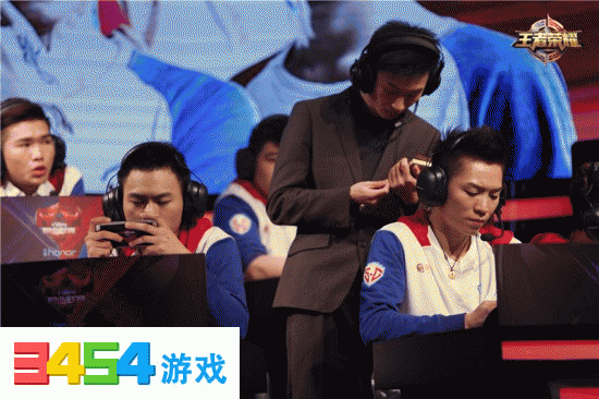 王者荣耀KPL预选赛晋级战队SC采访:学习、磨